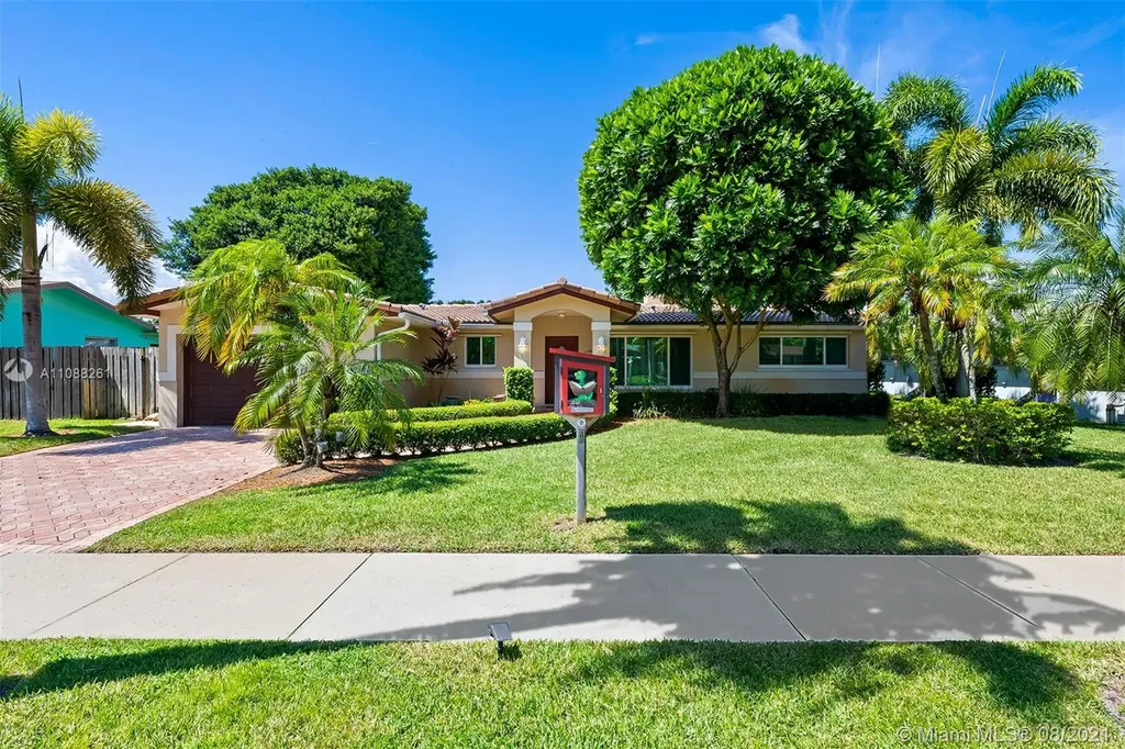 3709 Arthur Street Hollywood FL 33021