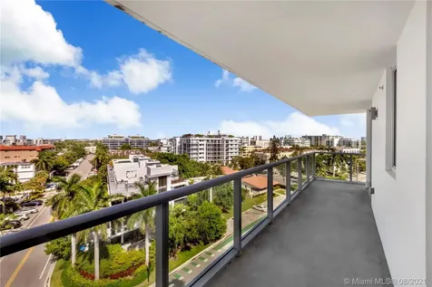 9901 E Bay Harbor Drive Bay Harbor Islands FL 33154
