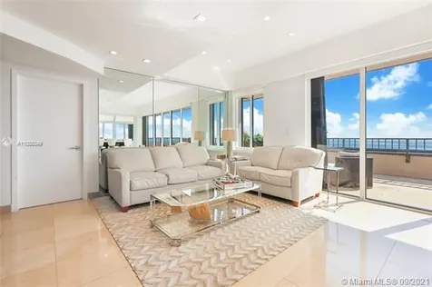 251 Crandon Boulevard Key Biscayne FL 33149