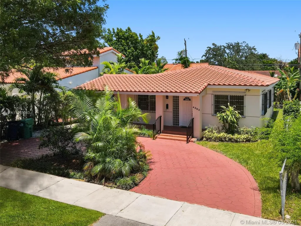 4263 SW 13th Street Miami FL 33134