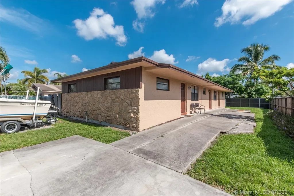 6311 Fillmore Street Hollywood FL 33024
