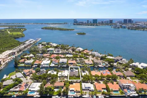 13195 Biscayne Island Terrace North Miami FL 33181