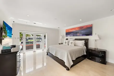 13195 Biscayne Island Terrace North Miami FL 33181