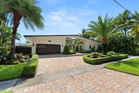 13195 Biscayne Island Terrace North Miami FL 33181