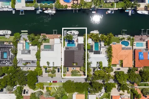 13195 Biscayne Island Terrace North Miami FL 33181