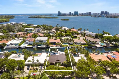 13195 Biscayne Island Terrace North Miami FL 33181