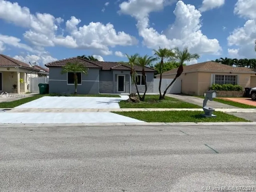 14807 SW 82nd Terrace Miami FL 33193
