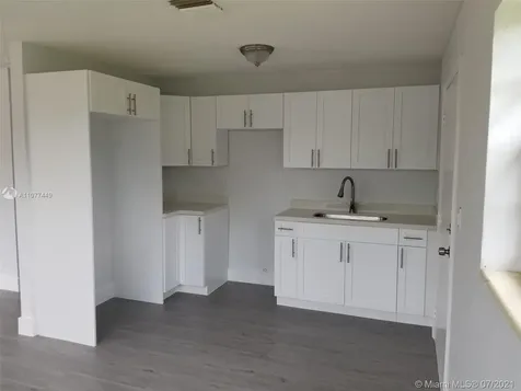 1871 NW 68th Terrace Miami FL 33147