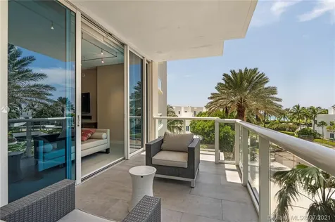 50 S Pointe Drive Miami Beach FL 33139