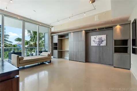 50 S Pointe Drive Miami Beach FL 33139