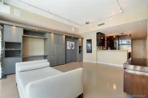 50 S Pointe Drive Miami Beach FL 33139