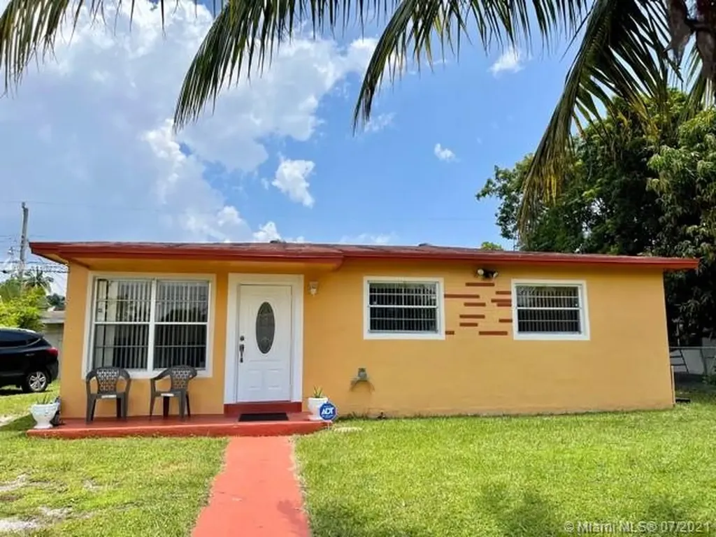 4301 SW 32nd Drive West Park FL 33023