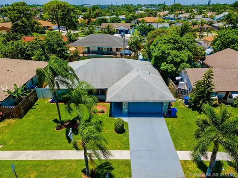 1200 Sea Pines Way Lantana FL 33462