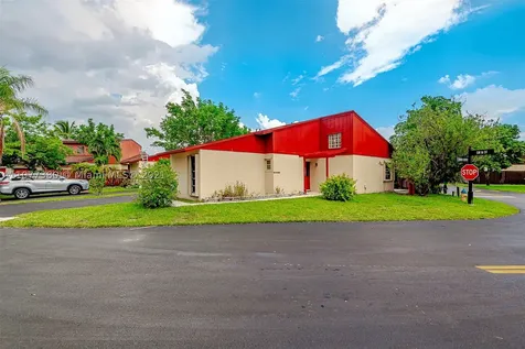 10001 SW 16th Street Pembroke Pines FL 33025