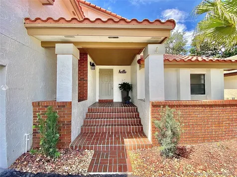 2204 Charleston Weston FL 33326