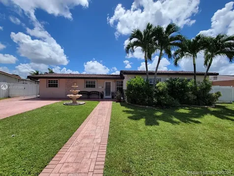 17415 NW 86th Avenue Hialeah FL 33015