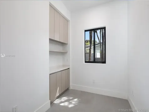 7901 SW 59th Avenue South Miami FL 33143