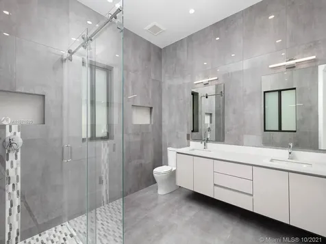 7901 SW 59th Avenue South Miami FL 33143
