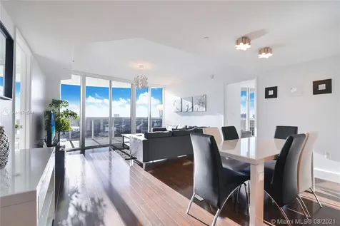 17201 Collins Avenue Sunny Isles Beach FL 33160