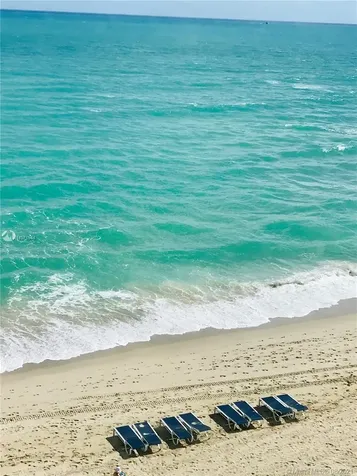 17201 Collins Avenue Sunny Isles Beach FL 33160