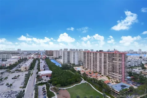 17201 Collins Avenue Sunny Isles Beach FL 33160