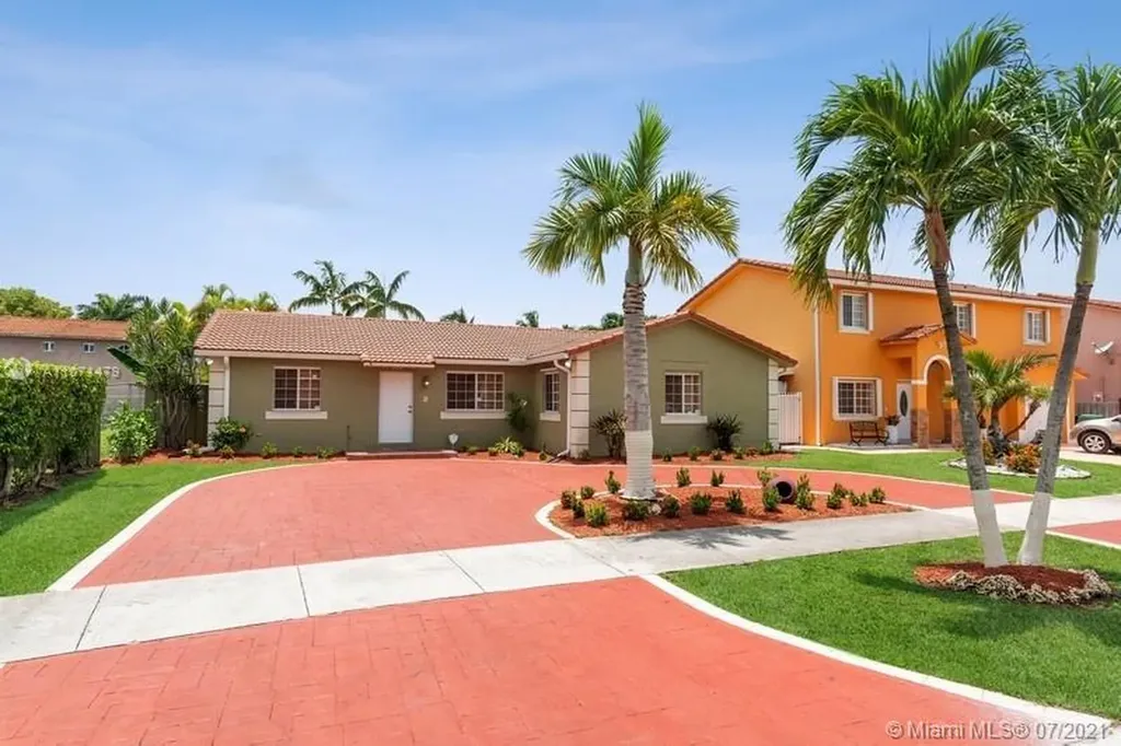 18114 SW 153rd Place Miami FL 33187