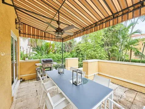 279 Galeon Court Coral Gables FL 33143