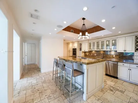279 Galeon Court Coral Gables FL 33143
