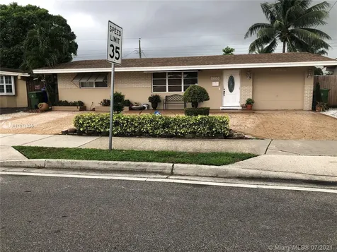 8800 Taft Street Pembroke Pines FL 33024