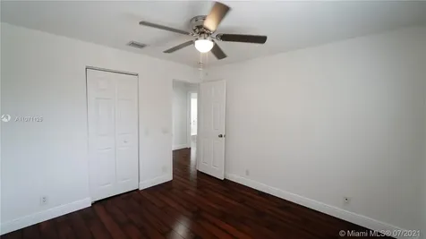 712 Tulip Creek Weston FL 33327
