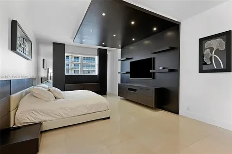 4001 S Ocean Drive Hollywood FL 33019