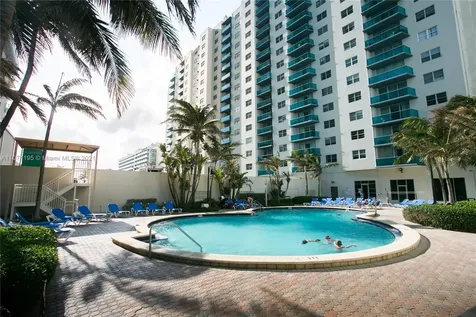 4001 S Ocean Drive Hollywood FL 33019