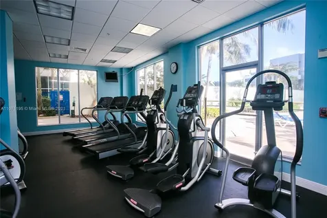 4001 S Ocean Drive Hollywood FL 33019