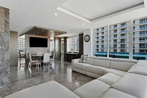 4001 S Ocean Drive Hollywood FL 33019