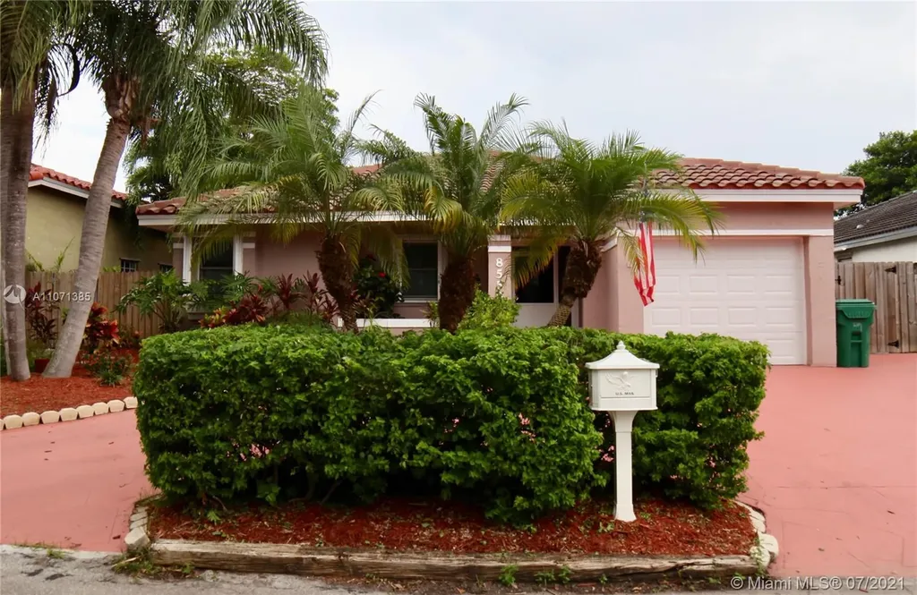 8558 SW 210th Terrace Cutler Bay FL 33189