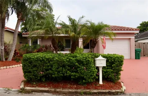 8558 SW 210th Terrace Cutler Bay FL 33189