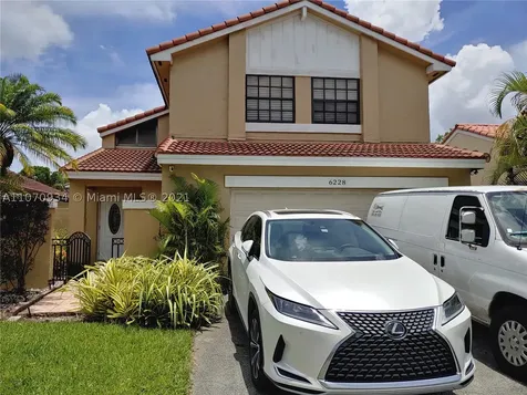 6228 NW 181st Terrace Hialeah FL 33015