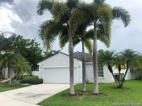 17424 NW 11th Street Pembroke Pines FL 33029