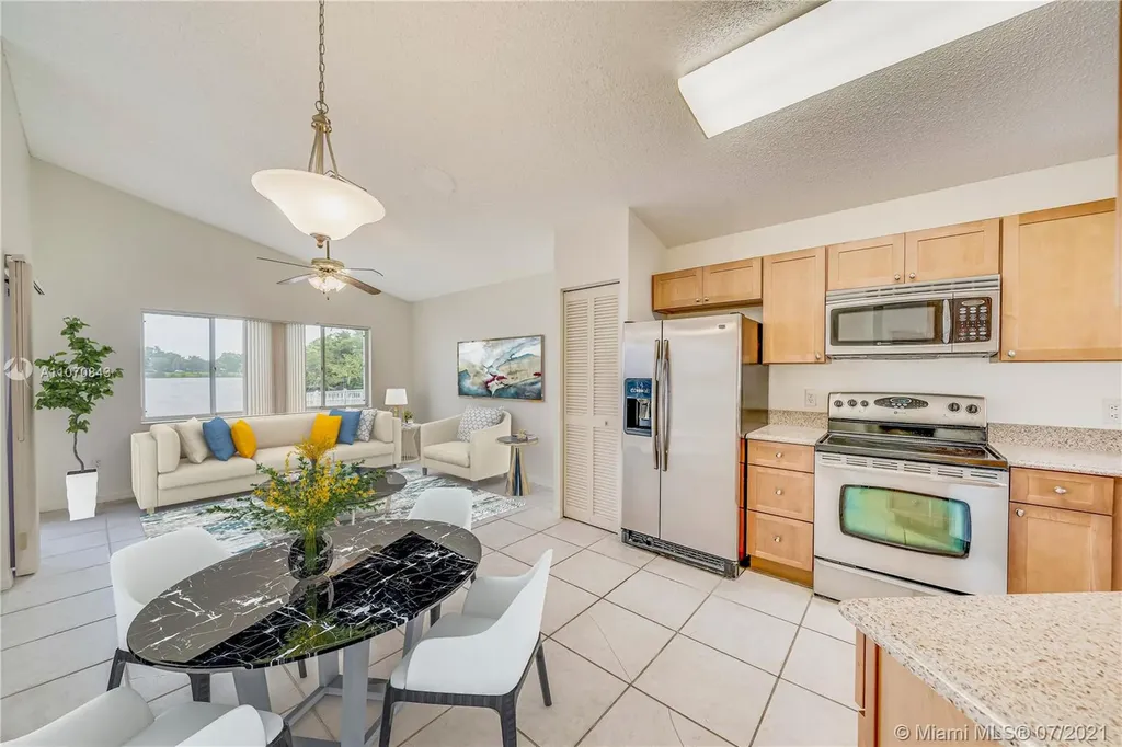 1961 NW 178th Terrace Pembroke Pines FL 33029