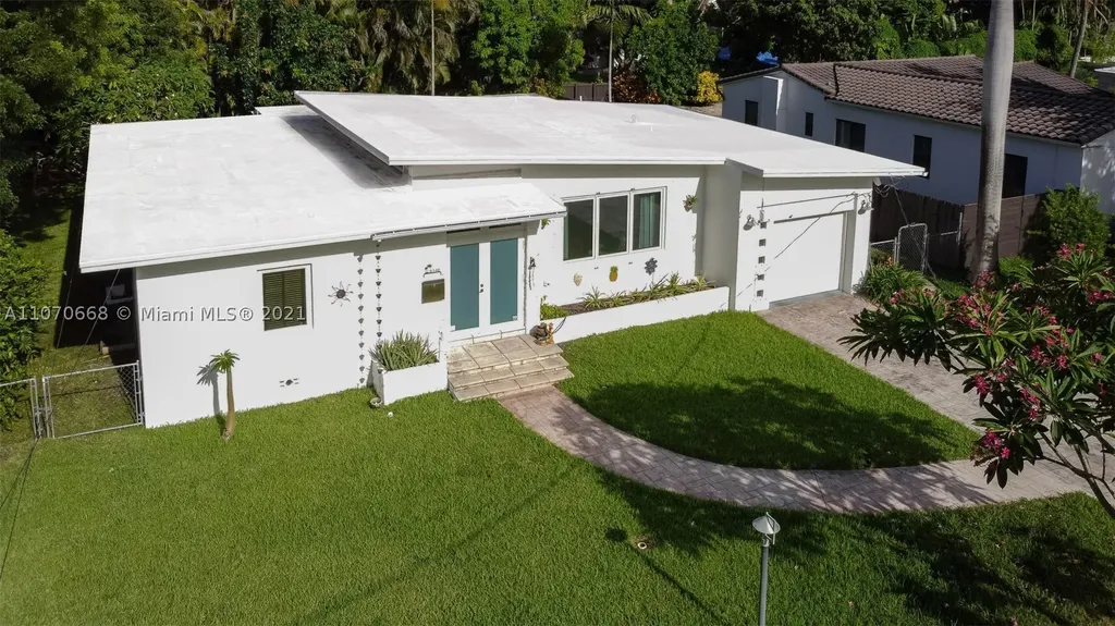 9340 NE 9th Place Miami Shores FL 33138