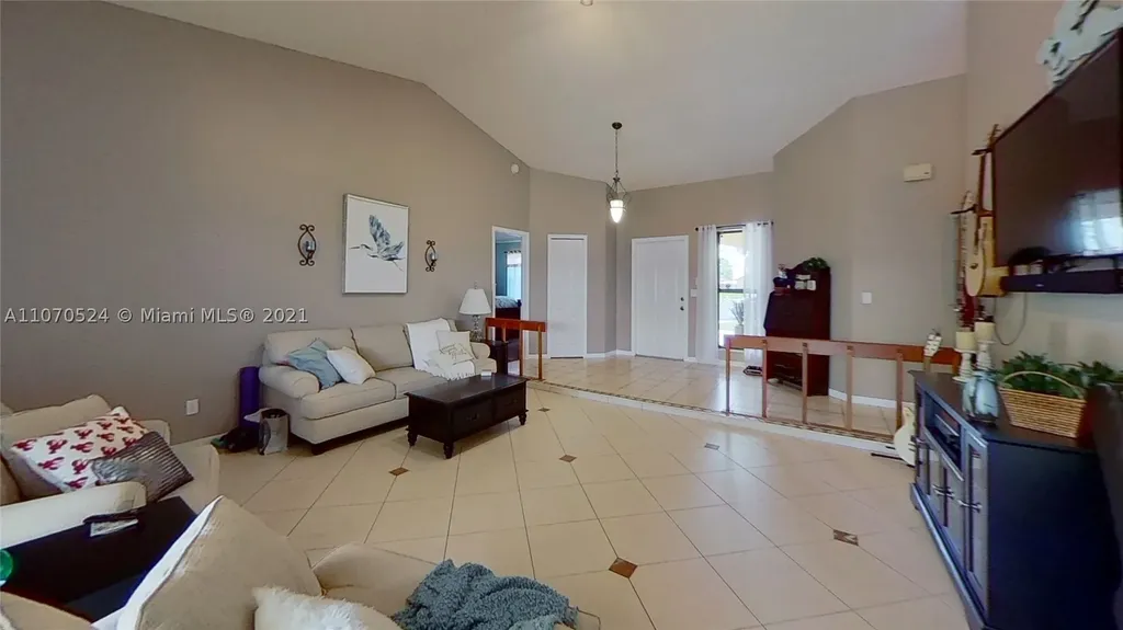 15540 Winkfield Circle Davie FL 33331