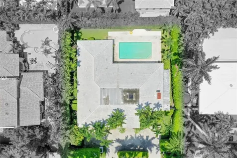 6620 Windsor Lane Miami Beach FL 33141