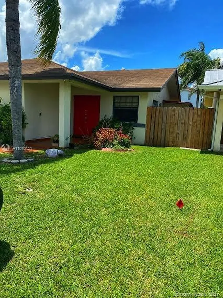 13661 SW 178th Street Miami FL 33177
