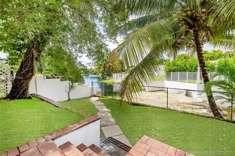 751 Heron Avenue Miami Springs FL 33166