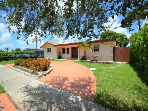 5025 SW 113th Court Miami FL 33165