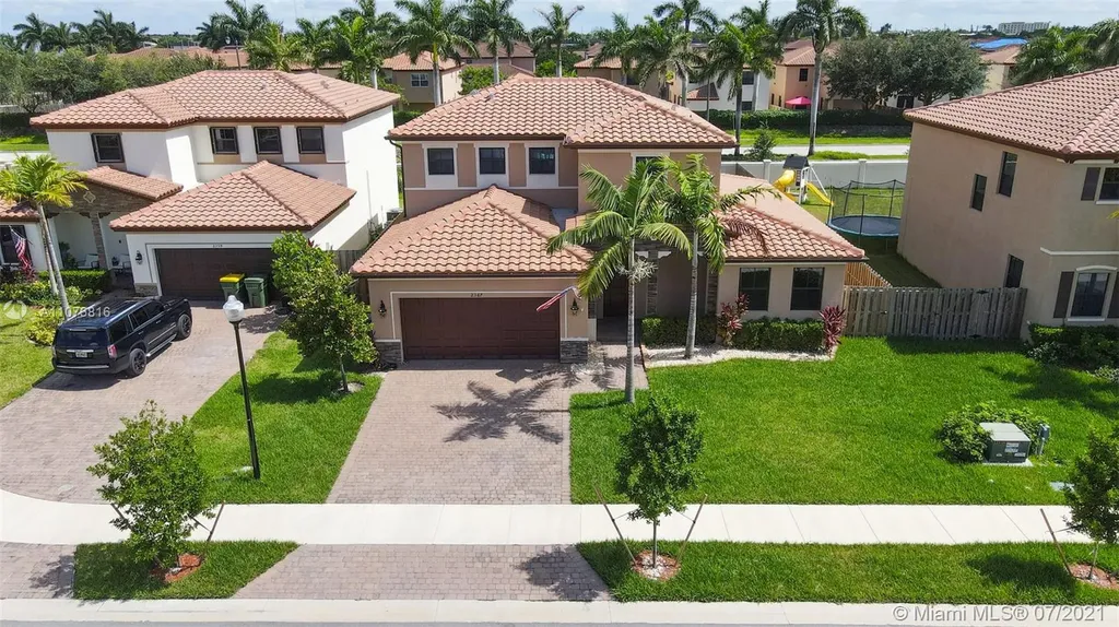 2367 SE 1st Street Homestead FL 33033