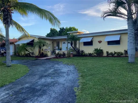 2200 N 37th Avenue Hollywood FL 33021