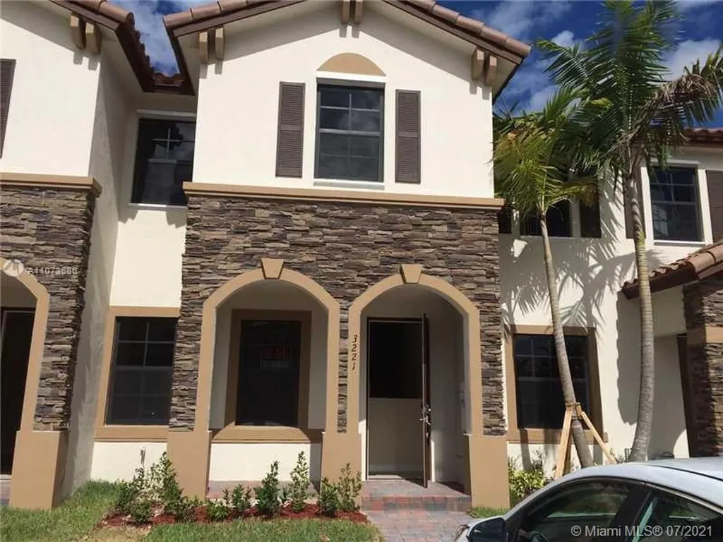 3221 SE 7th Street Homestead FL 33033