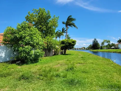 16016 SW 140th Court Miami FL 33177
