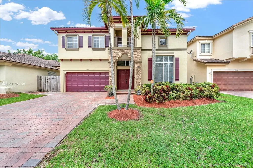 22466 SW 94th Place Cutler Bay FL 33190
